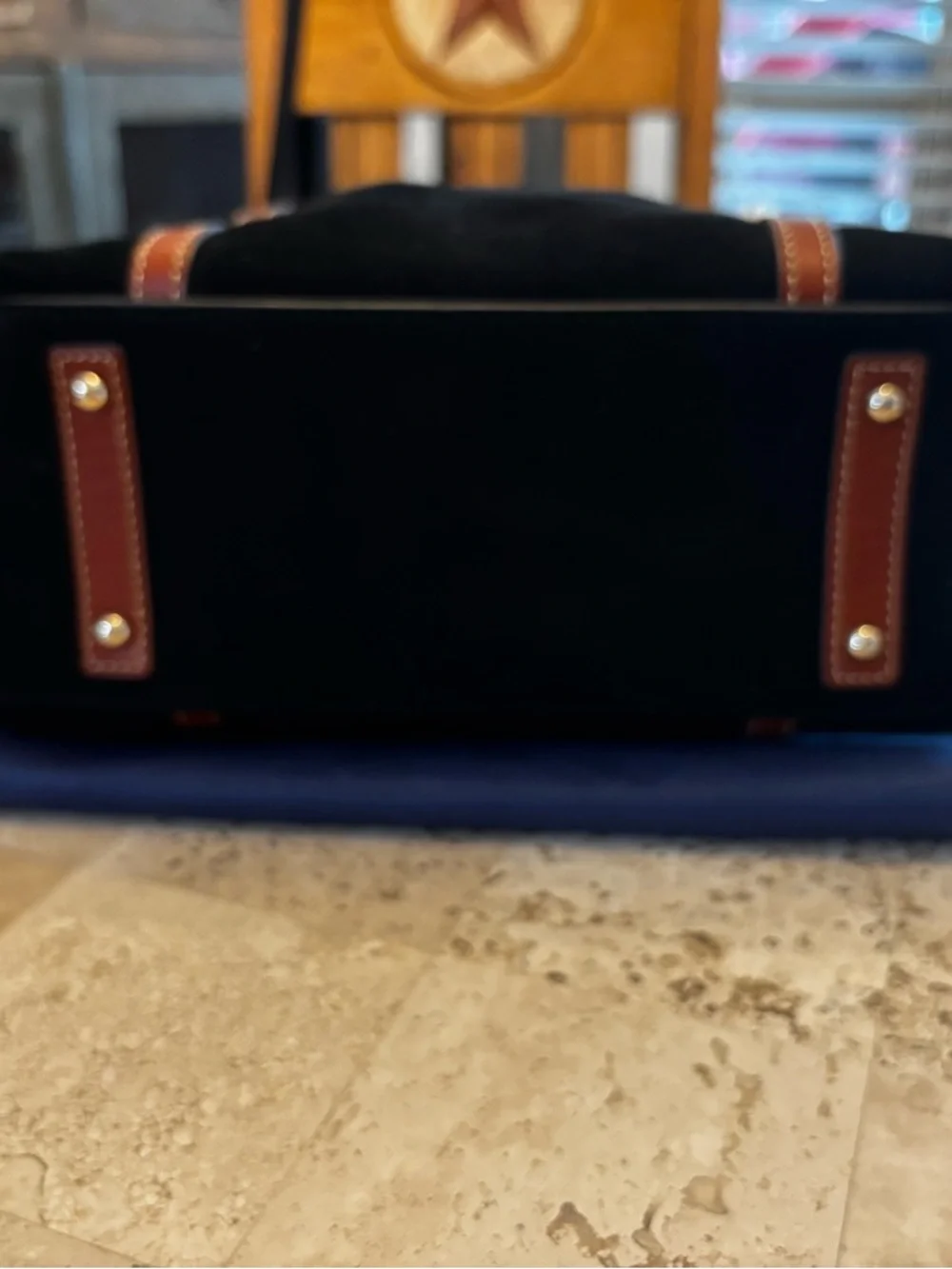 Dooney & Bourke Black Suede Leather Trim Tote Bag Red Lining Large Shoulder Bag - Picture 4 of 16